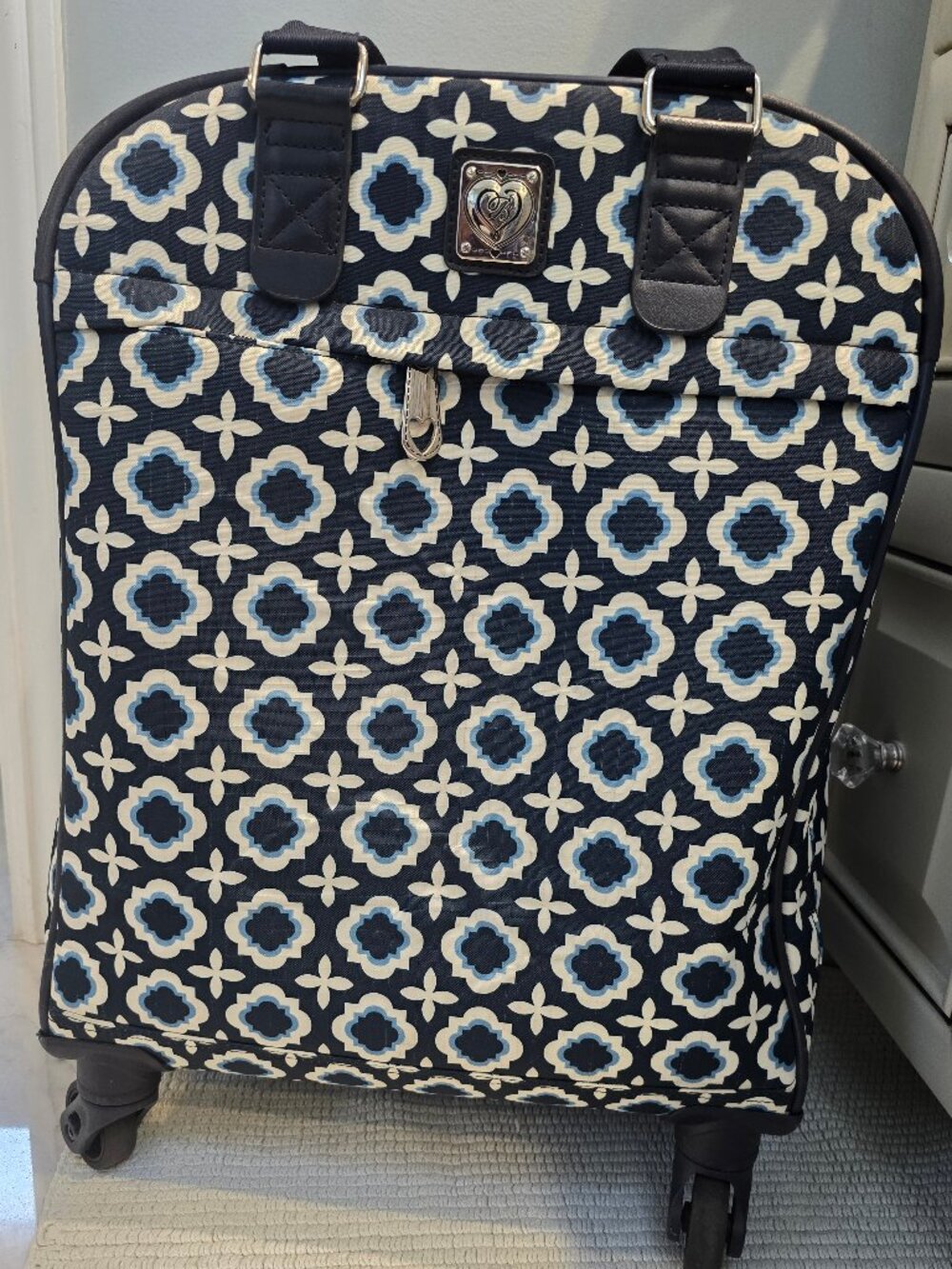 Brighton Lightweight Spinner 4 Wheel Weekender Carry On Luggage